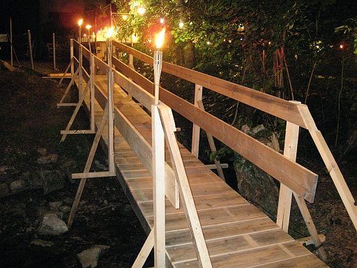 IMG_0972.JPG - Les feux de Koh-Lanta ont �t� allum�...La f�te peut commencer.